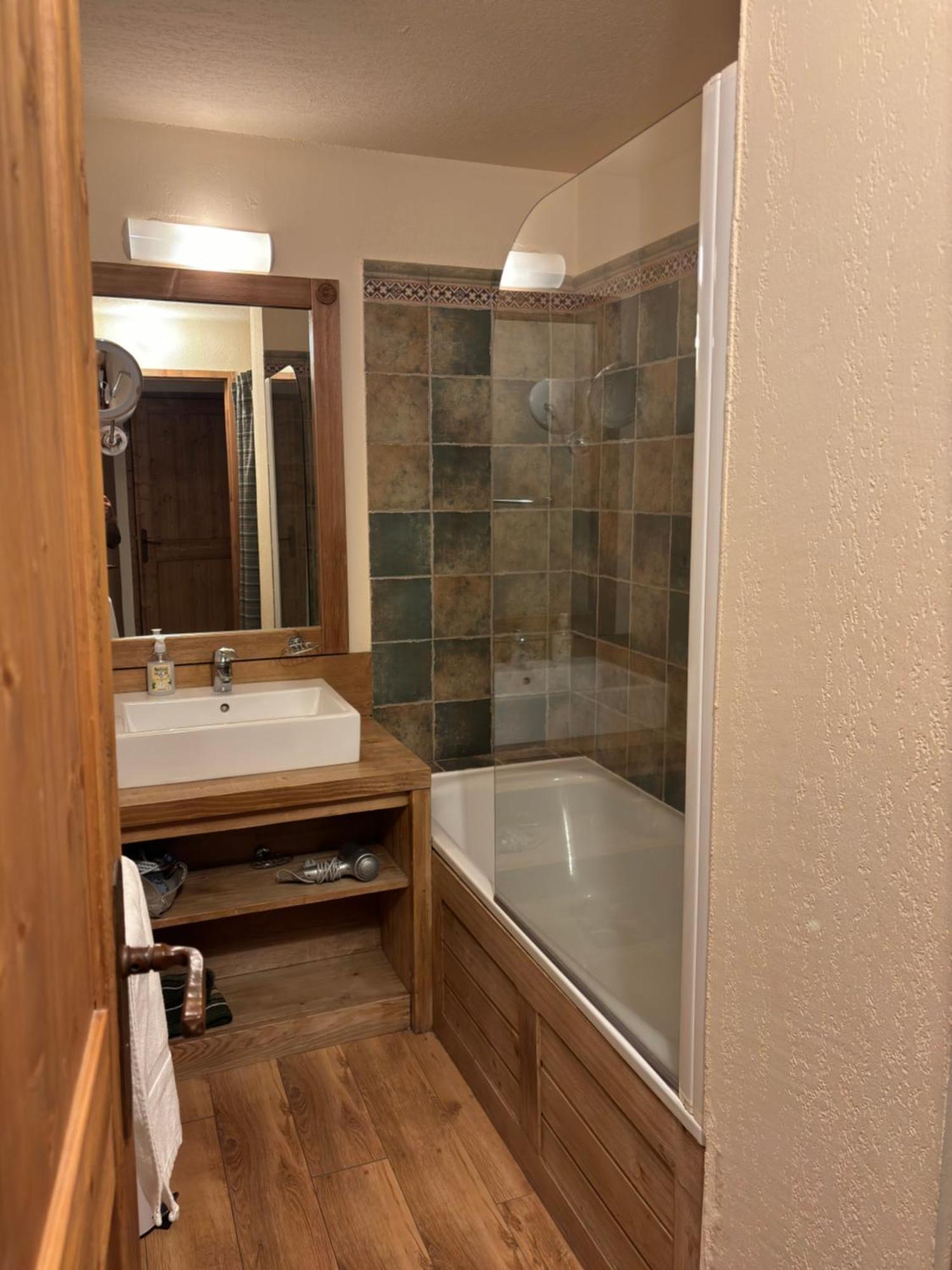 סן-לארי-סולאן Sejour Spa Inclus Au Centre De St Lary חדר תמונה